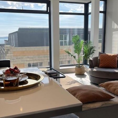 The Pad By The Beach Penthouse Apartment With Sunset And City Views 본머스 외부 사진
